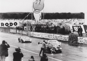 Superbe triplé au finish : Le Mans 1966
