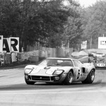 La GT40 Mk.I numéro 6 de Jacky Ickx et Jackie Oliver, équipage victorieux au Mans 1969.